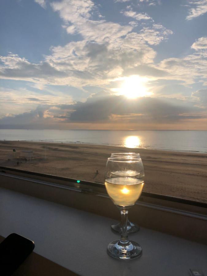 Luxe App - Zeedijk Mariakerke - Prachtig Zeezicht Ostend Exterior photo