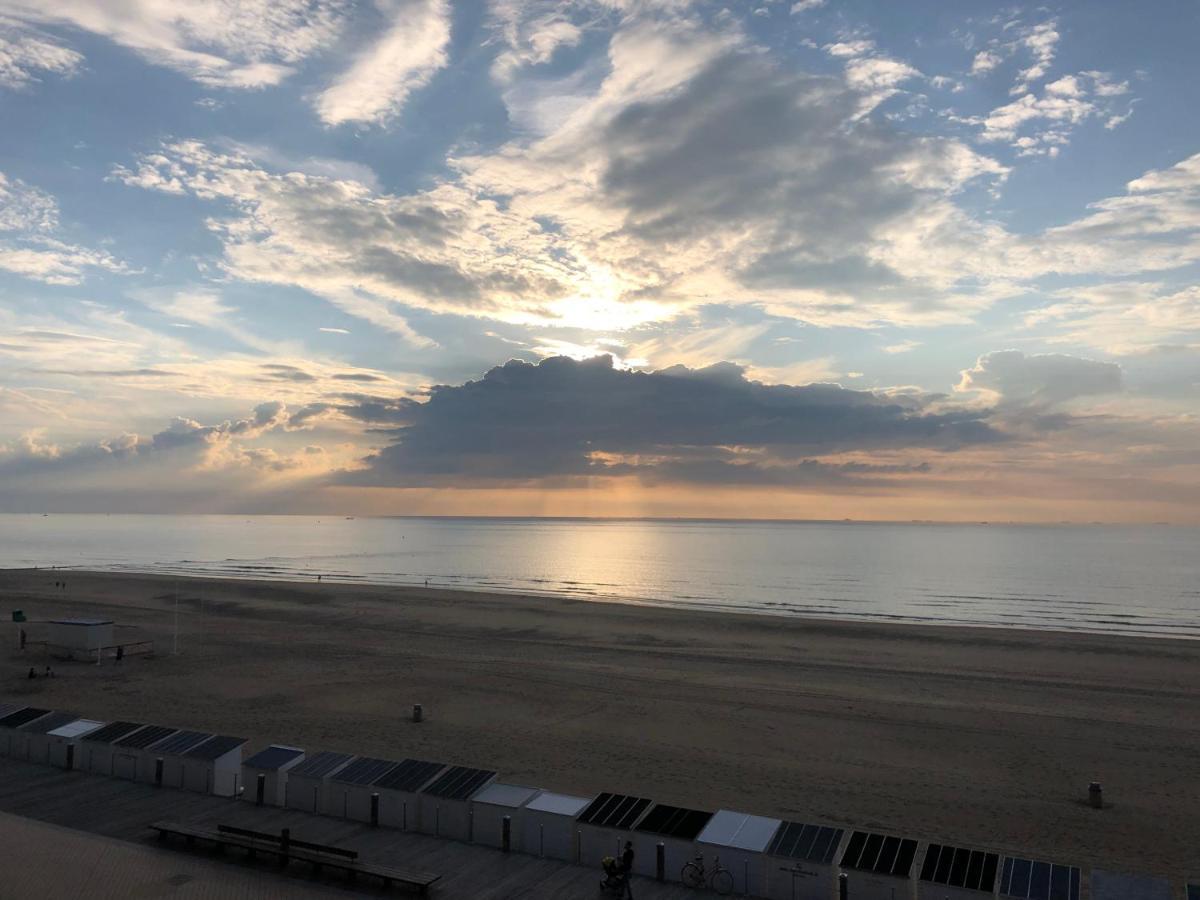 Luxe App - Zeedijk Mariakerke - Prachtig Zeezicht Ostend Exterior photo